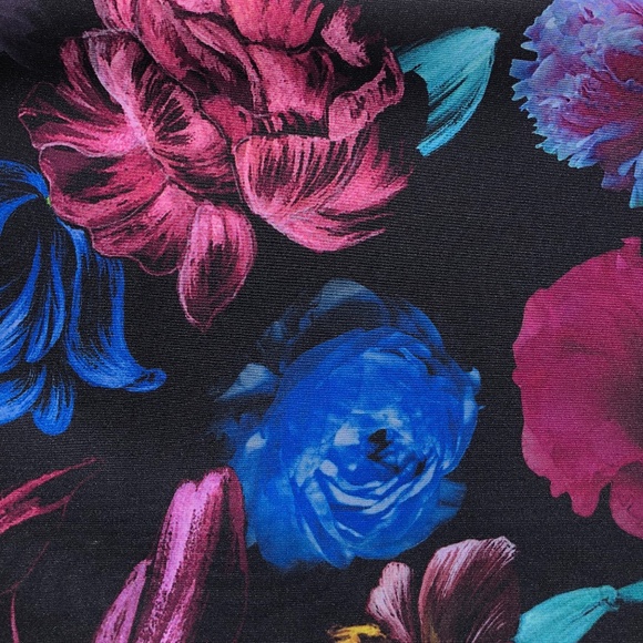 TED BAKER London Dabah Pencil skirt women size 2 US Small 4-6 Dark Floral Print - Picture 15 of 16